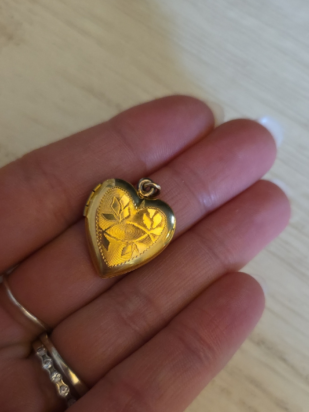 Vintage Gold Heart Locket Pendant Stamped